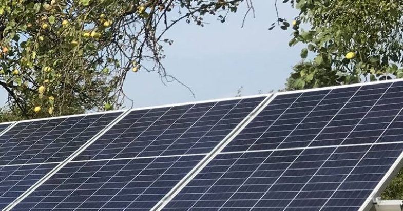 Jak dobrać odpowiedni magazyn energii do swojego systemu fotowoltaicznego? Sprawdź nasze porady dotyczące wyboru najlepszego rozwiązania dla Ciebie!